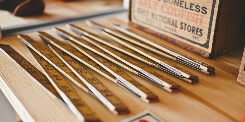 超越白酒与威士忌：揭秘雪莉酒的索莱拉与克里亚多拉陈年系统如何塑造绝世风味